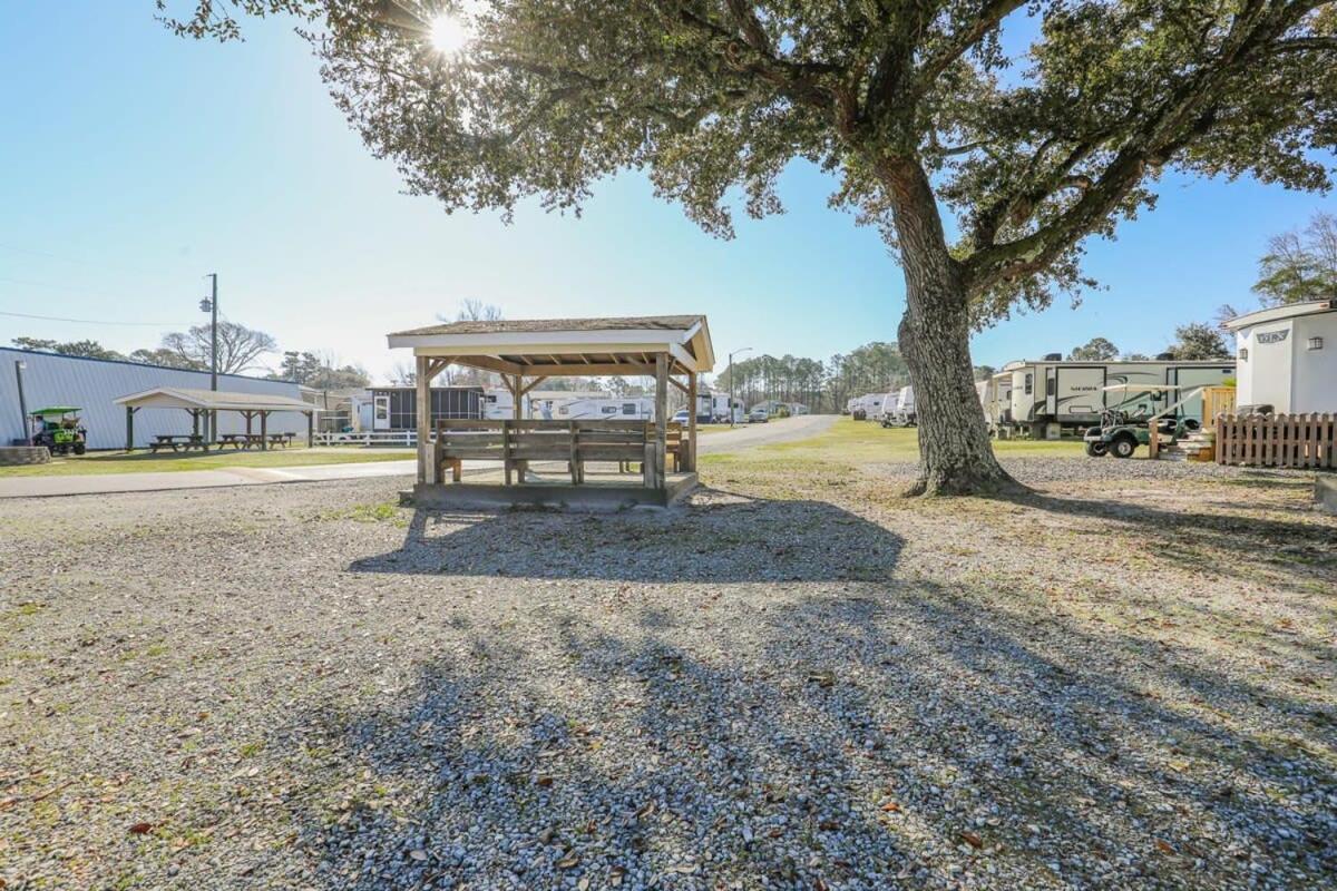 2Br Pet Friendly Home In Sneads Ferry With Parking מראה חיצוני תמונה