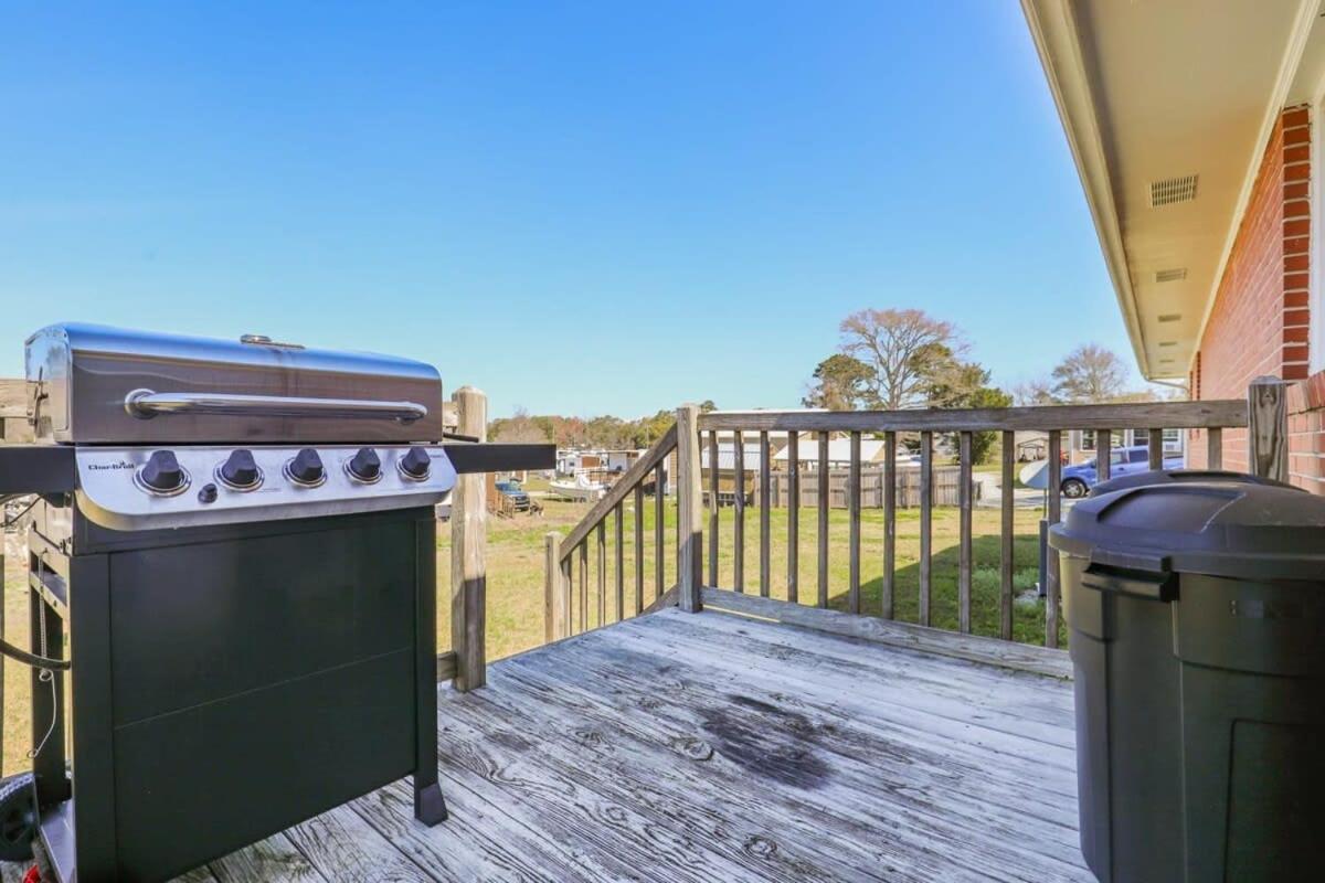 2Br Pet Friendly Home In Sneads Ferry With Parking מראה חיצוני תמונה