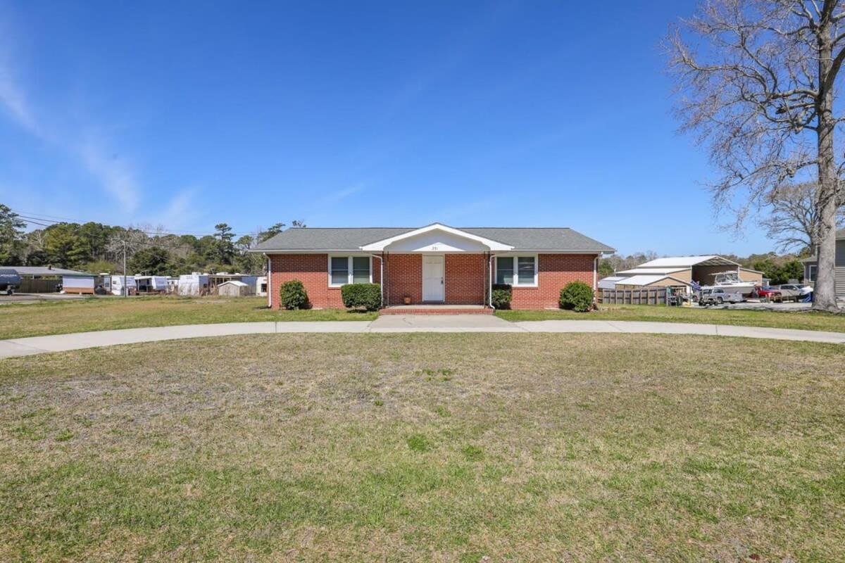 2Br Pet Friendly Home In Sneads Ferry With Parking מראה חיצוני תמונה